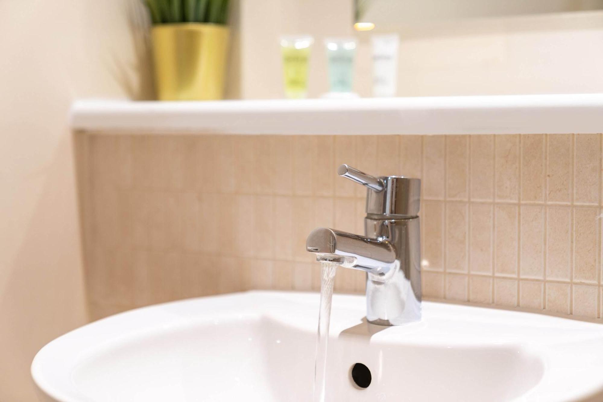 Stylish Birmingham City Centre - 2 Bed - Secure Parking - 5Ac Esterno foto