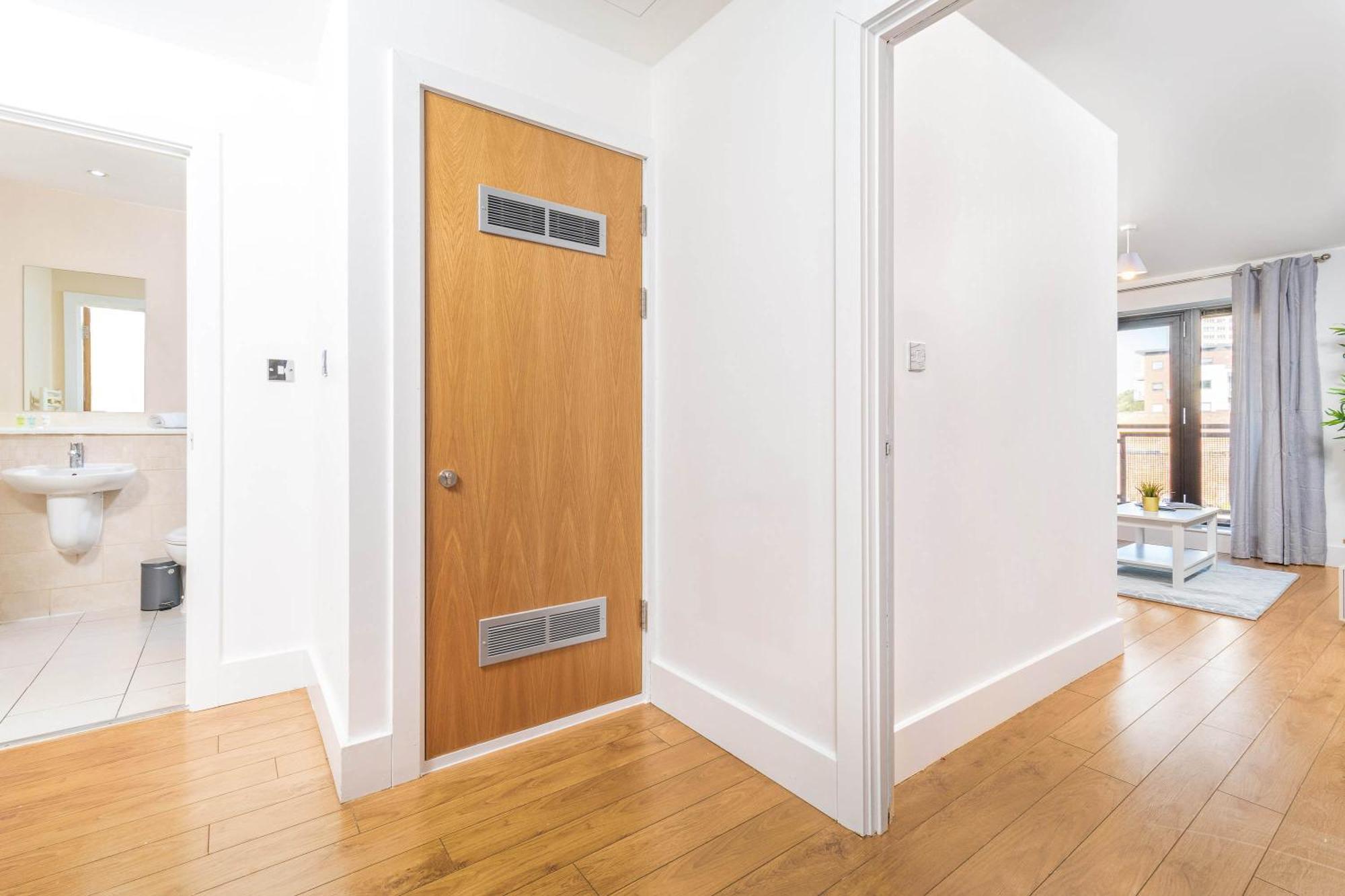Stylish Birmingham City Centre - 2 Bed - Secure Parking - 5Ac Esterno foto